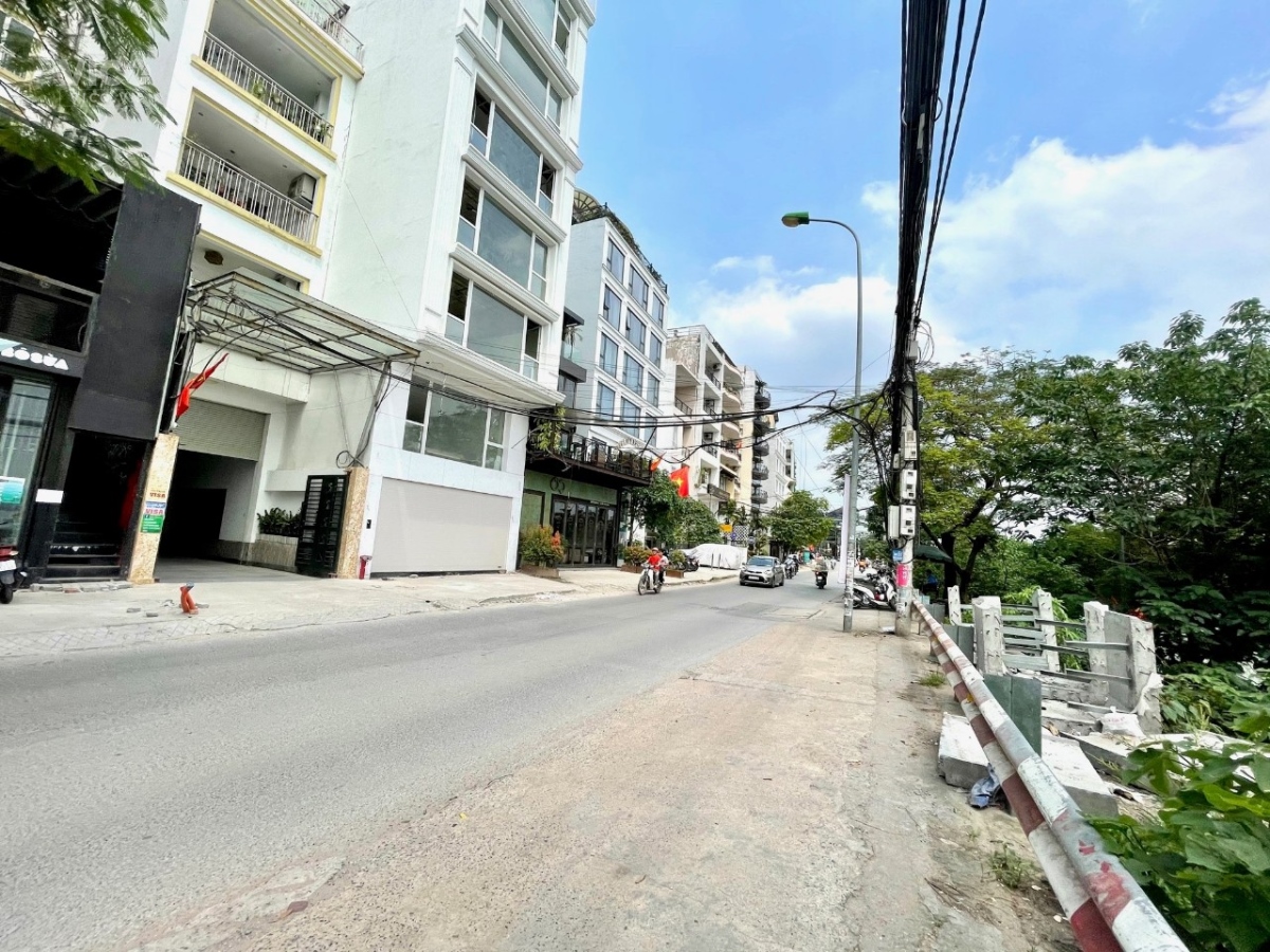 Bán đất 175m2 Mặt phố Xuân Diệu Vip Tây Hồ Mặt tiền 9m, Sổ đỏ đẹp 0973819854