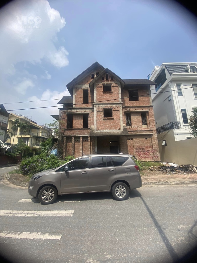 Bán Biệt Thự Hoàng Thế Thiện Sài Đồng 286m2 0909858789