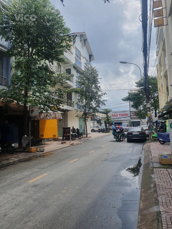 CẦN BÁN GẤP NHÀ MẶT TIỀN PHẠM HÙNG ĐƯỜNG SỐ 5 GẦN NG N HÀNG VIETCOMBANK GIÁ RẼ