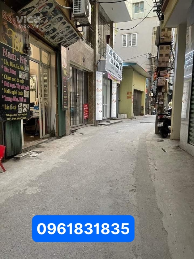 Chính chủ bán nhà đường 70 Xuân Phương 80m2 giá hơn 4 tỷ ô tô vào nhà