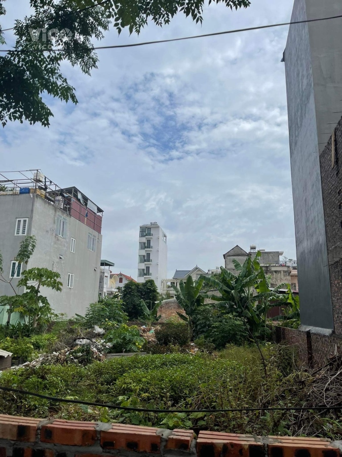 Bán lô đất tại Lực Hành Đằng Lâm. Đường ô tô đánh võng tránh nhau thoải mái