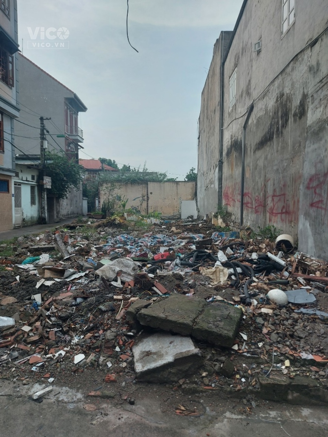 HÓT. MẢNH ĐẤT VÀNG TRONG LÀNG ĐẦU TƯ.VĂN TIẾN DŨNG, BẮC TỪ LIÊM. ĐẤT 81M2, MT8.3M, GIÁ 6.3TỶ.