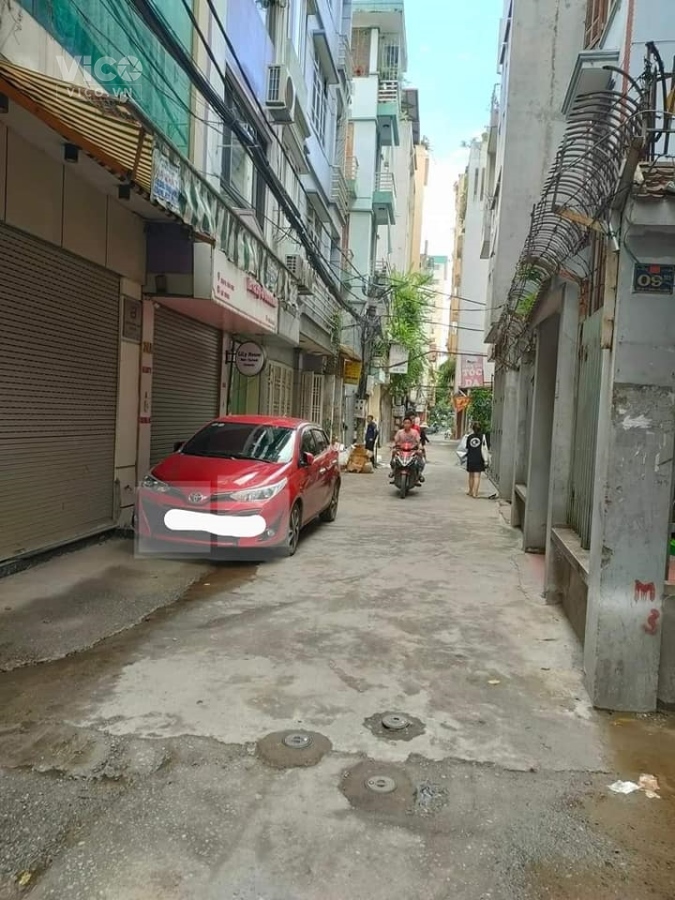 Ngộp bank chủ bán gấp nhà 46m2, 2 tầng, 2 tỷ hơn chút Xe hơi qua nhà.