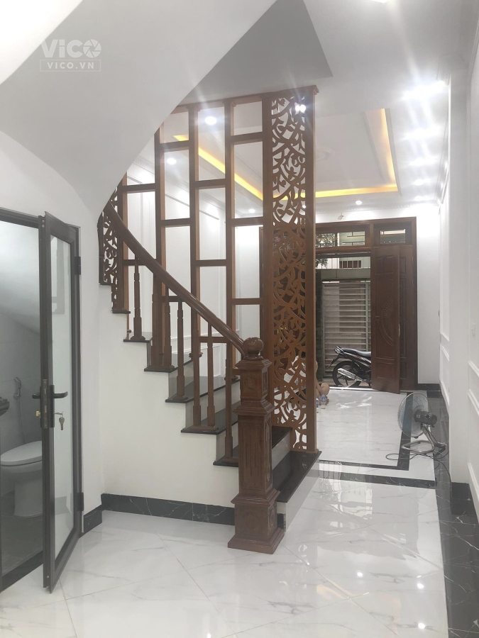 Bán nhà mặt ngõ phố Võng Thị QuậnTây Hồ gần hồ, ô tô DT 47m 4 tầng Giá 6.5 tỷ