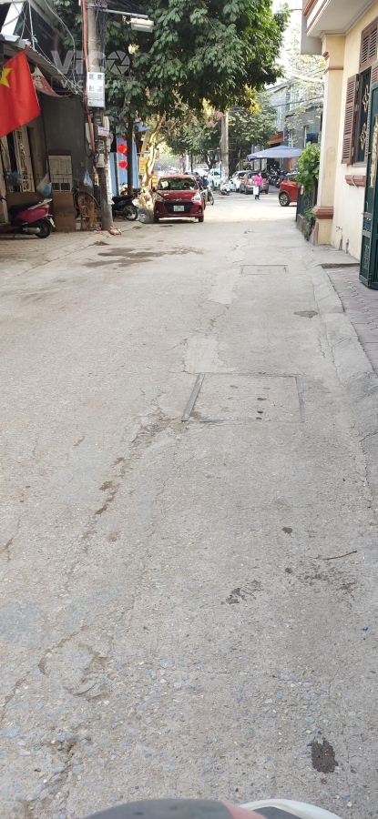 Bán đất ngã tư Thái Hà, 90m2, mt4.6m, ô tô kinh doanh, 19 tỷ