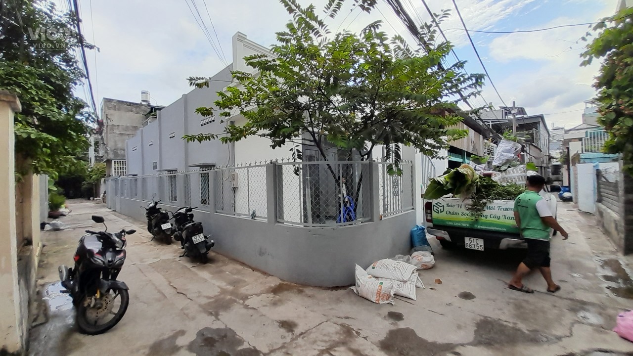 108m2 2 mặt tiền HXH Đường 79 Phước Long B Chỉ 50tr/m2
