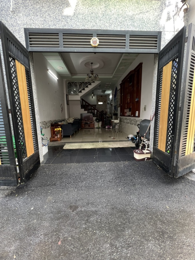 Gia đình bán ngôi nhà tâm huyết Đường số 2 Trường Thọ