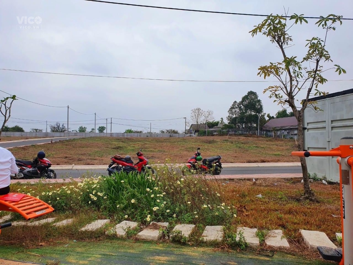 LÀM ĂN THUA LỖ ÔNG ANH CẦN BÁN GẤP LÔ ĐÁT THỔ CƯ GIÁ CỰC RẺ SỔ HỒNG RIÊNG, MẶT TIỀN ĐƯỜNG LỚN GIÁ