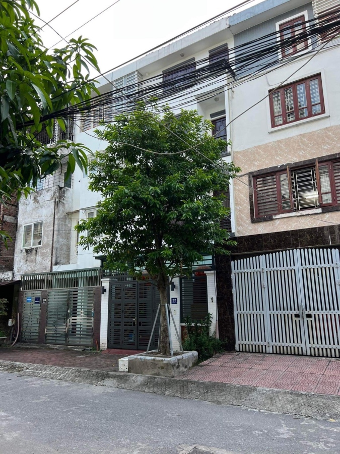 Chính chủ gửi bán Liền kề văn khê Hà đông 83m2 4 tầng hoàn thiện 9.6 tỷ.