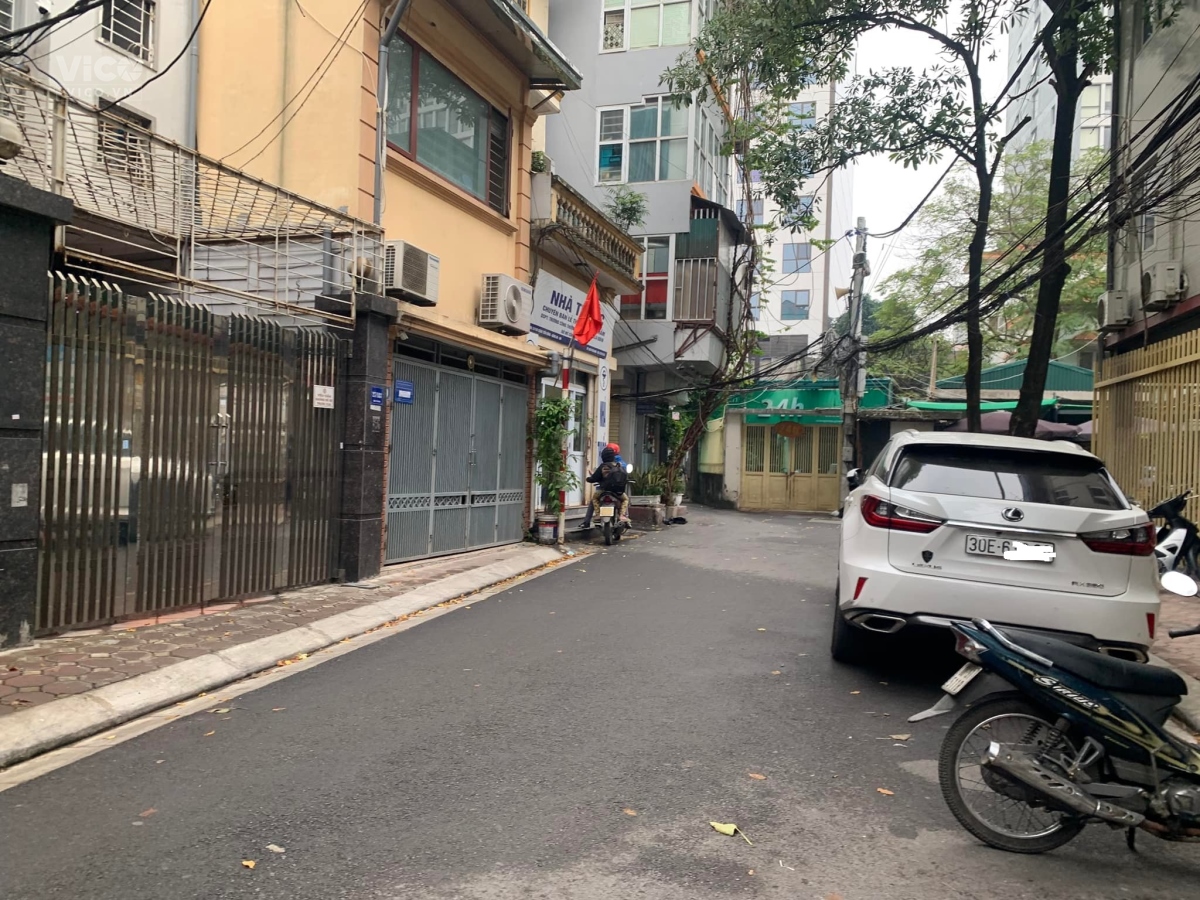 Bán đất phố Thái Hà, Đống Đa 50m2, mt4m, ô tô kinh doanh, 11 tỷ