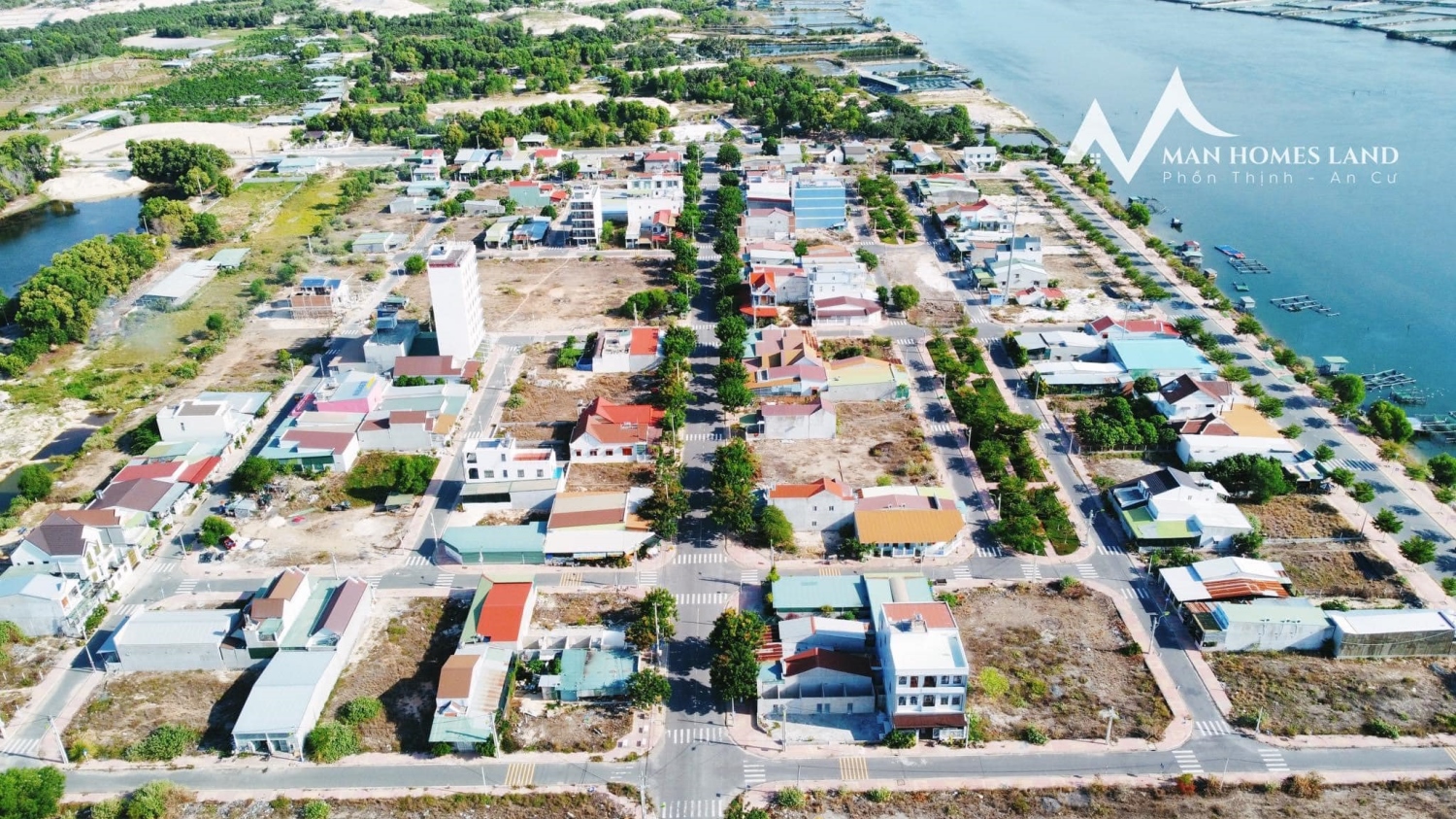 BÁN GẤP LÔ TÁI ĐỊNH CƯ K8 MẶT ĐƯỜNG N34 đối diện Công Viên tặng nhà, đường thông cực đẹp.