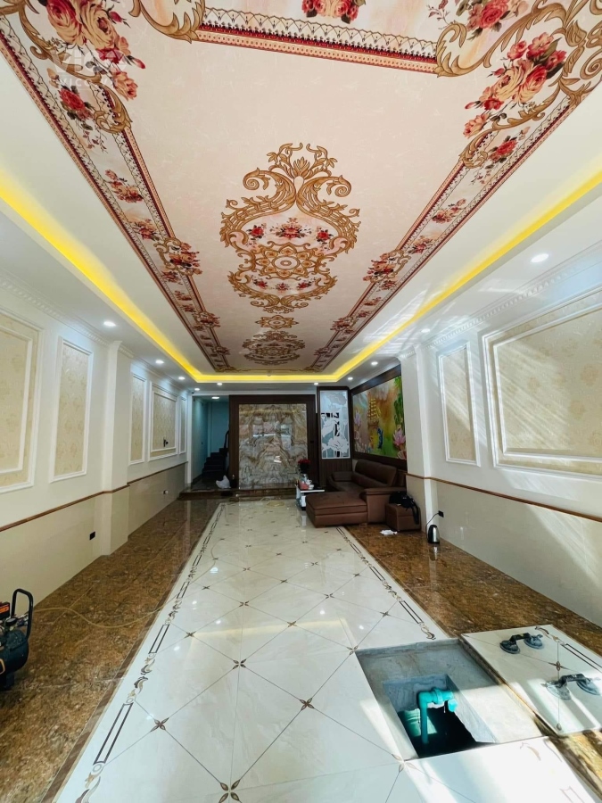 CHÍNH CHỦ BÁN TÒA NHÀ VĂN PHÒNG HOÀNG QUỐC VIỆT, 76 M2, 7 TẦNG THANG MÁY