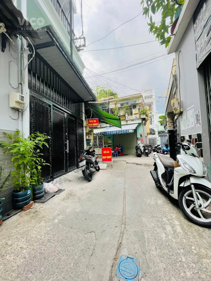 BÁN GẤP NHÀ XINH HỒNG LẠC, TÂN BÌNH, 4 TẦNG, 40M2 CHỈ 5xTy.