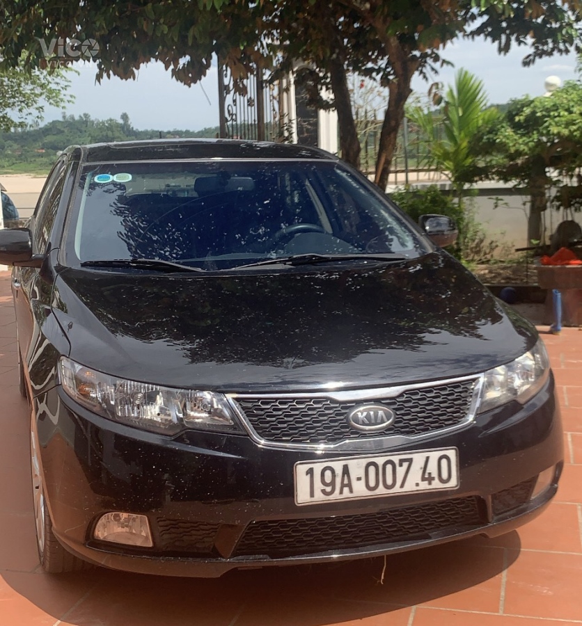 Cần bán xe Kia Forte đời 2011