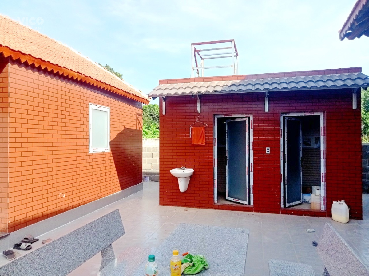 Bán 880m2 đất, tặng nhà gỗ đẹp Giá 5Tỷ 700 triệu
