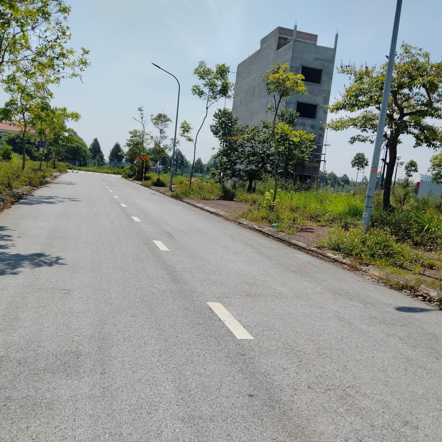Thị trường đang ấm dần, Giá tốt để KH mua đất, DA DMC, Thuận Thành, Bắc Ninh. nhỉnh 3 tỷ tẹo