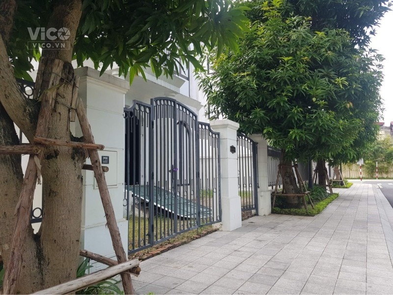 Bán siêu biệt thự phố Nguyễn Trãi, DTXD180m2, MT10m. 25 tỷ. 0338080356