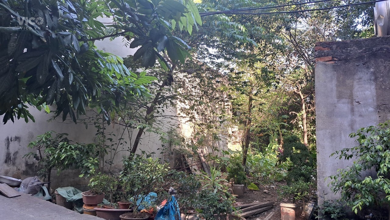 Bán đất Ngô Gia Tự, Dt 120m, Quy hoạch còn 40m,Mt 5m, giá hơn 3 tỷ.