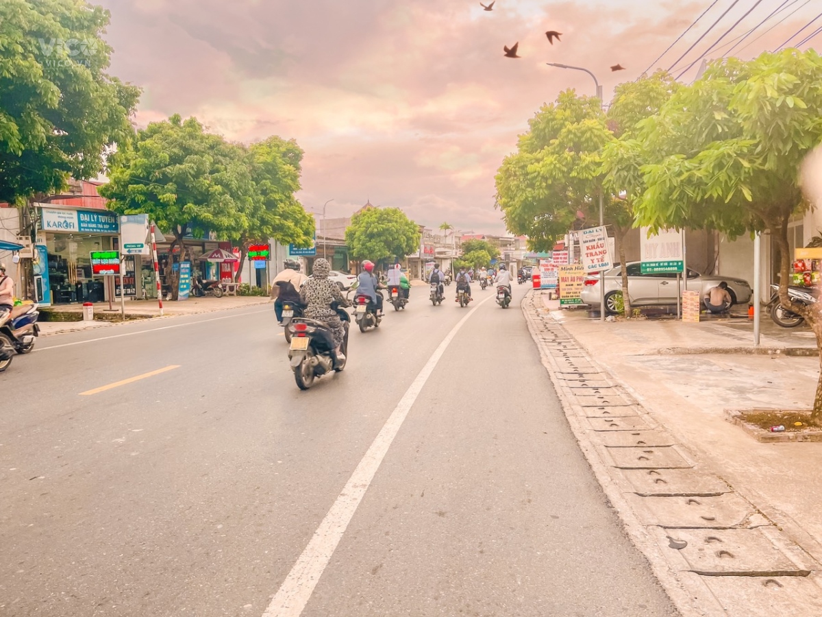Chính chủ bán ô đất trên trục đường kinh doanh sát cạnh chợ Thái.Giá 689tr/ô bao mọi chi phí khi