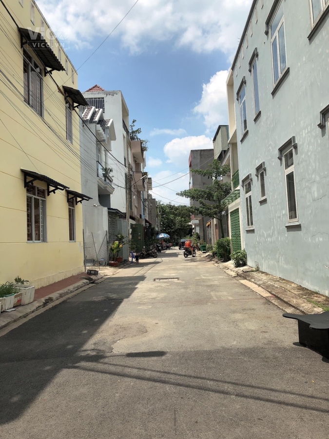 chính chủ Đất 5.2x13 , 68m2 , Hẻm 6m , XDTD , SHR , An Phú Đông , Q12 , chỉ3ty980
