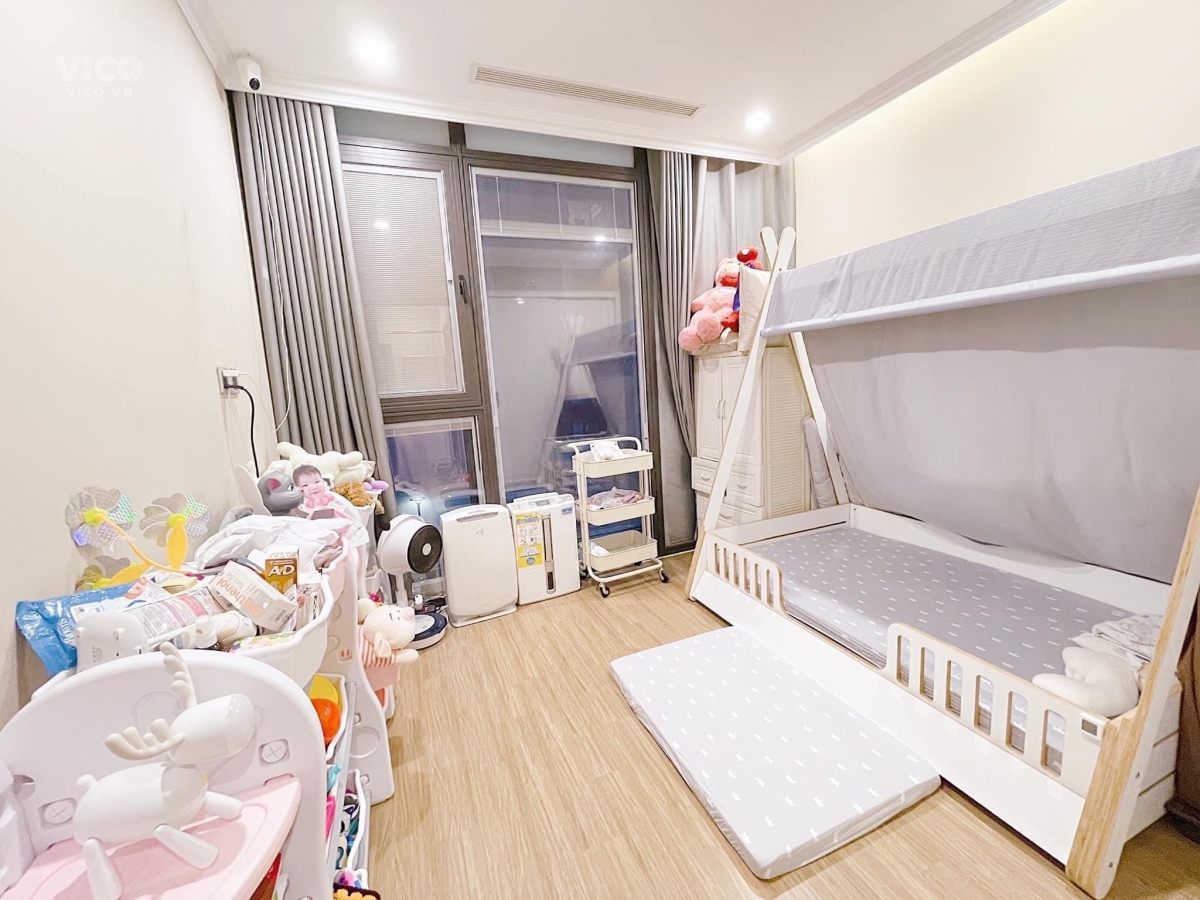 Căn hộ chung cư Metropolis trung tâm quận Ba Đình 80m2 2 ngủ 2wc tặng toàn bộ nội thất nhập khẩu