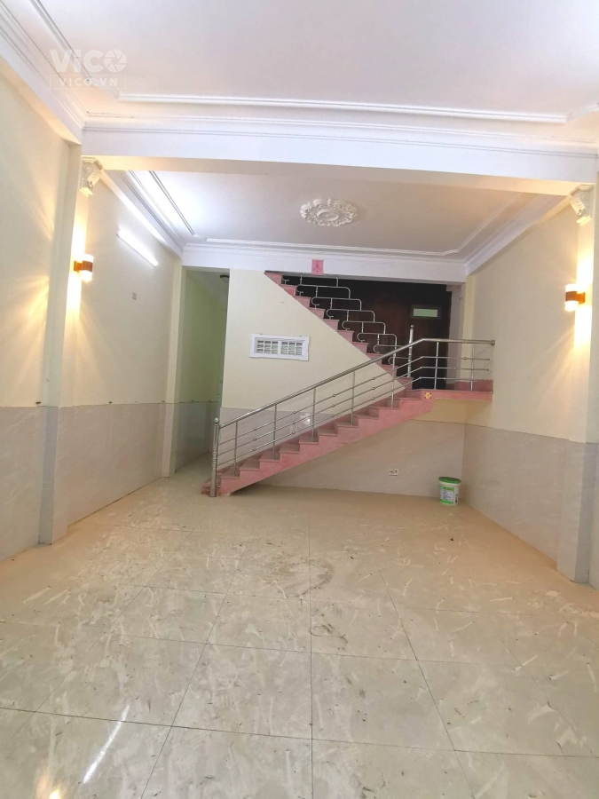 Nhà mặt tiền Phan Phu Tiên, Quận Thanh Khê, sát biển.