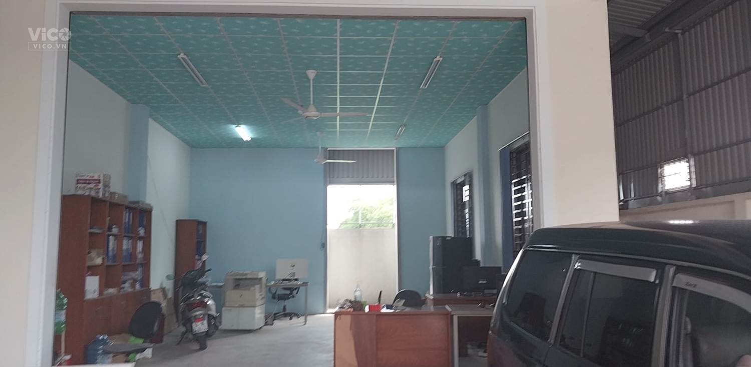 Bán đất bìa làng Hương TrầmThuỵ Lâm đường ô tô tránh tiện ích đầy đủ.