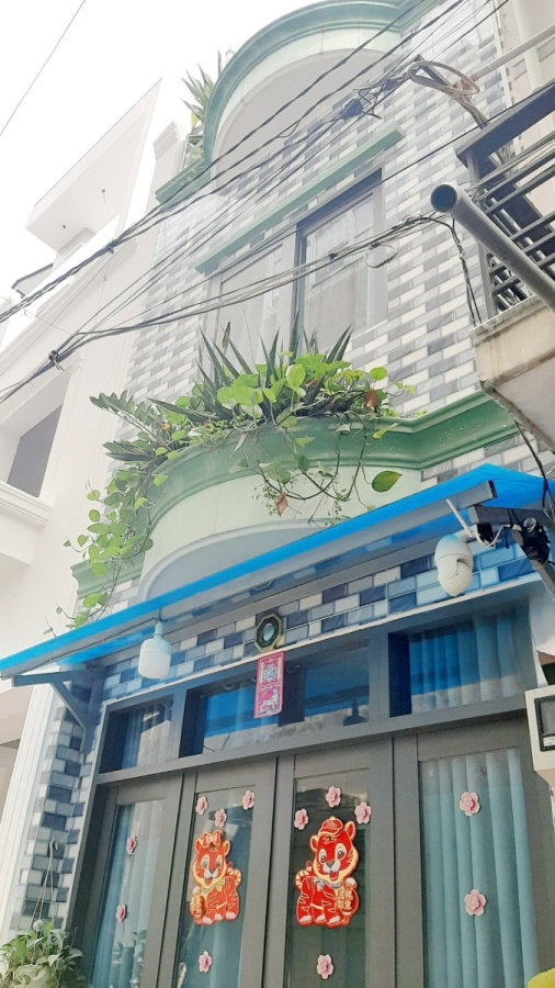 Nhà bán đường Nguyễn Thị Tần P2Q8. Trệt,lầu. Giá 4 tỷ TL