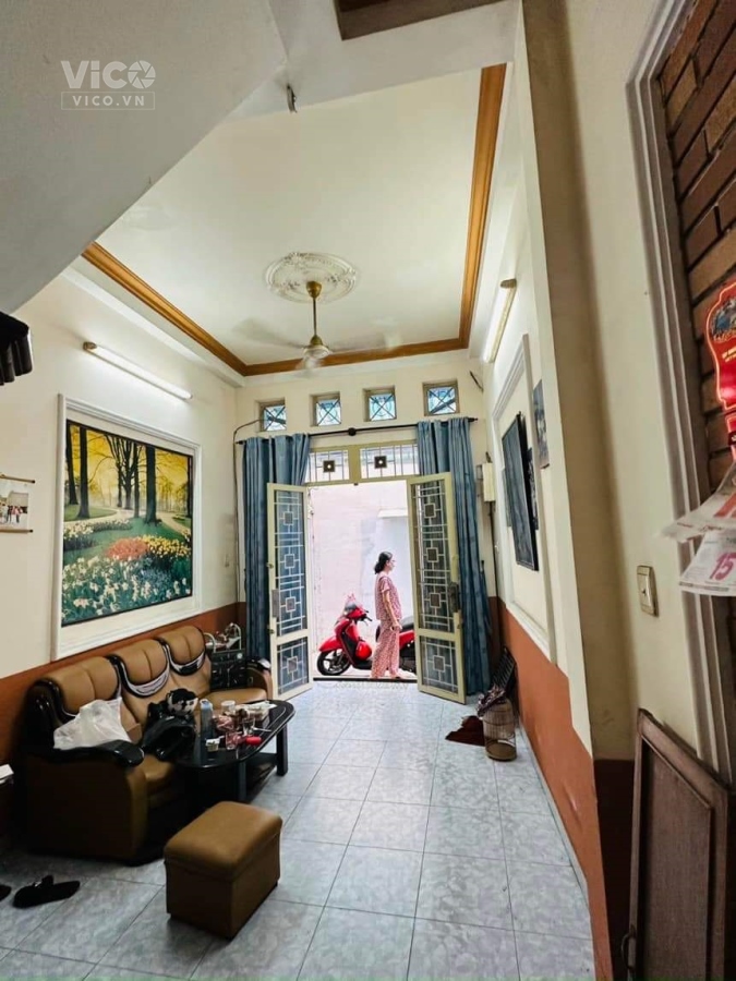 Bán nhà đẹp 4 tầng, Nguyễn Kiệm, phường 4, Phú Nhuận, 45m2, nhỉnh 5 tỷ TL