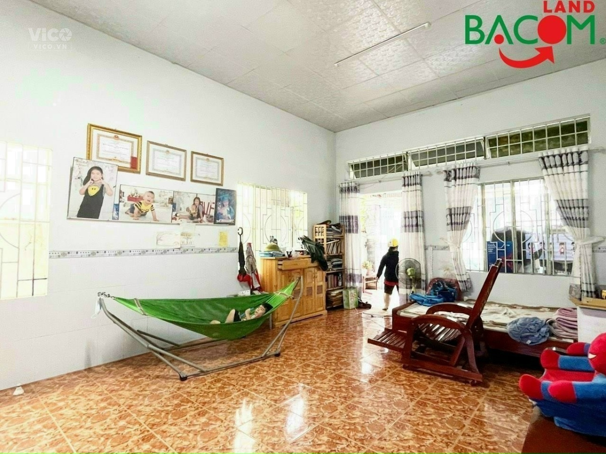 Giảm100 triệu !!!Từ 4,5 tỷ còn 4,4 tỷ thương lượng.Bán nhà ở Khu Cư Xá Công An B5 Tân Hiệp,123m2,