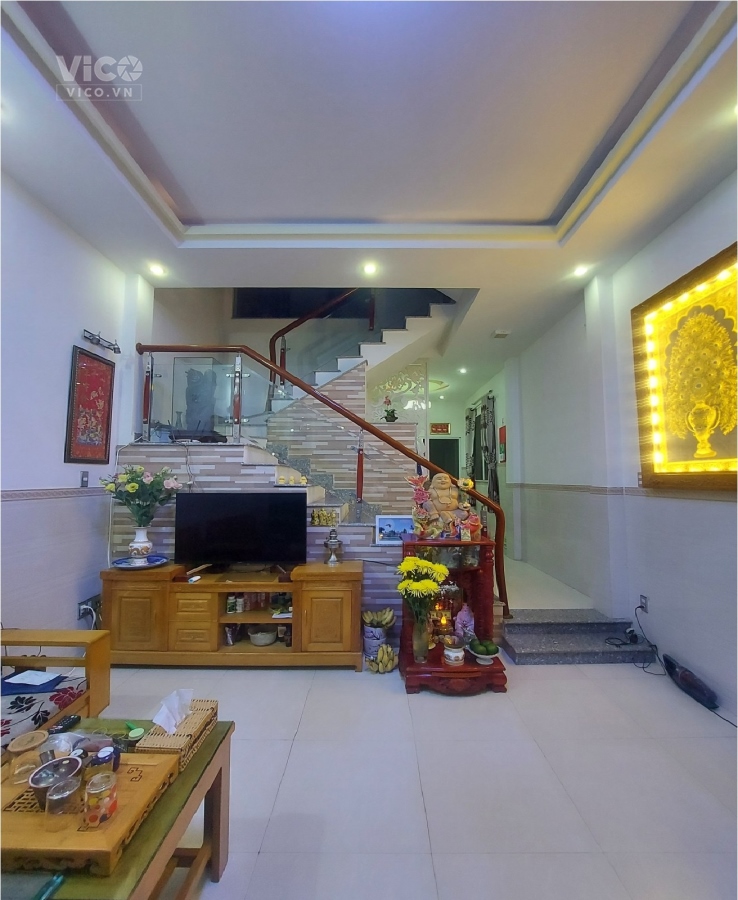 Nhà kiệt ô tô 5m Lê Duẩn, 80m2, 3 tầng, đẹp