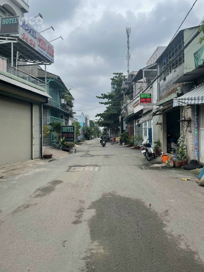 Bán nhà Đường Kênh Mương Lệ P. BHH B, Bình Tân.85m2 ,2 tầng sân thượng nhỉnh 4 tỷ