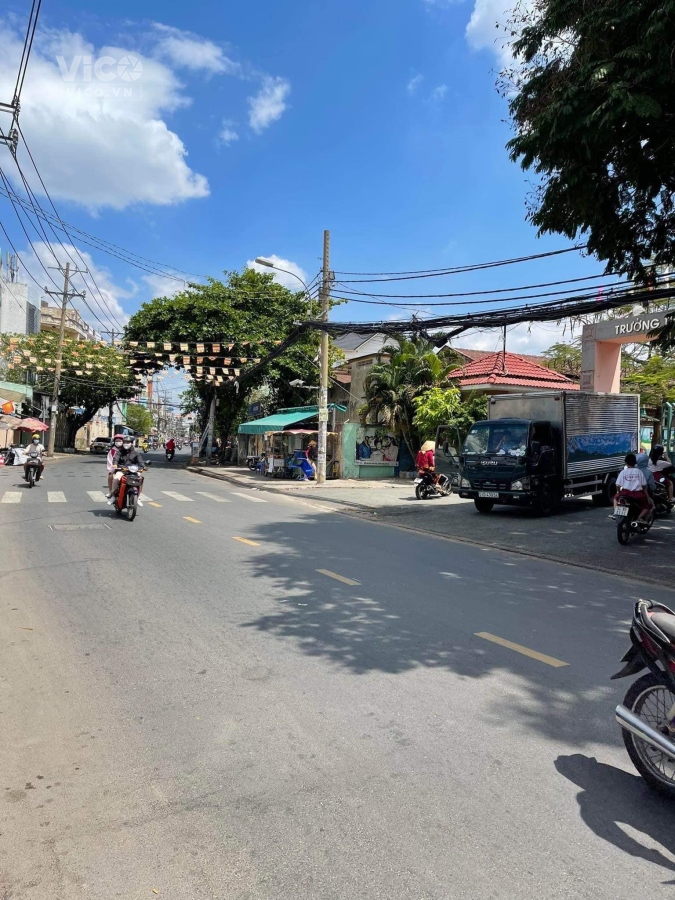 Q11. MẶT TIỀN KINH DOANHDÒNG TIỀN 50 TRIỆU/THÁNG