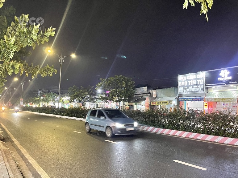 Do gia đình em có việc nên cần sang nhượng lại quán cafe gấp trong tháng