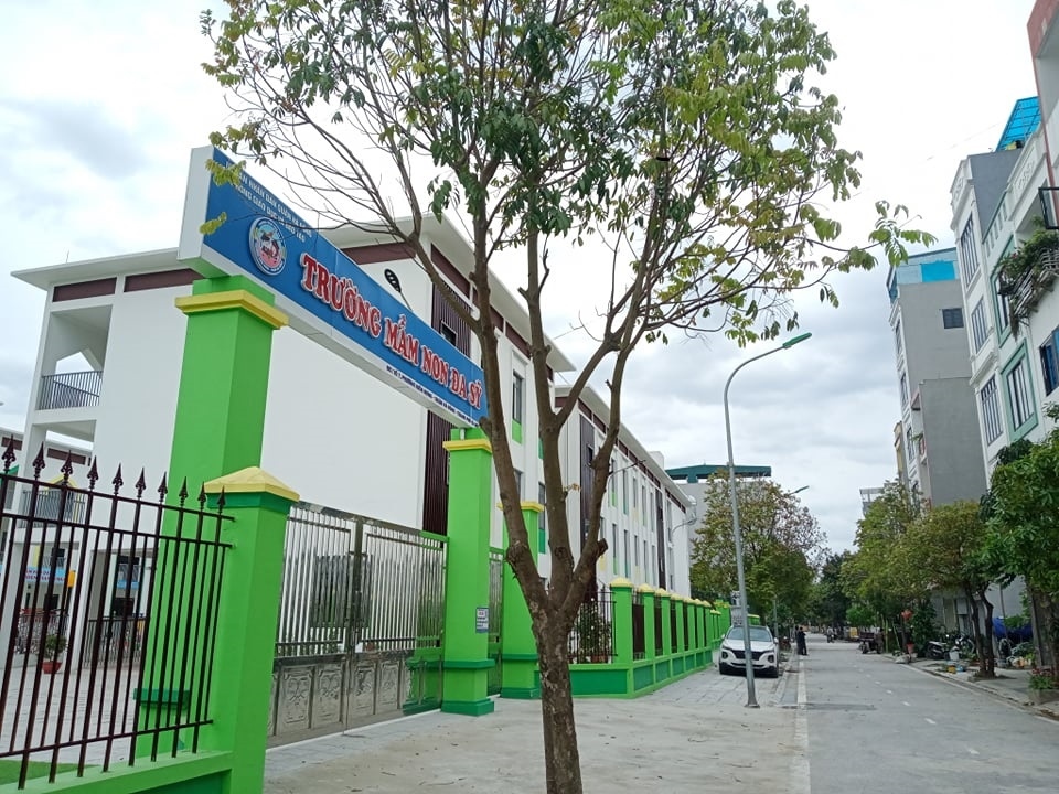 Bán đất đấu giá Ngõ Cổng Đa Sỹ, 50m2, kinh doanh nhỉnh 6 tỷ