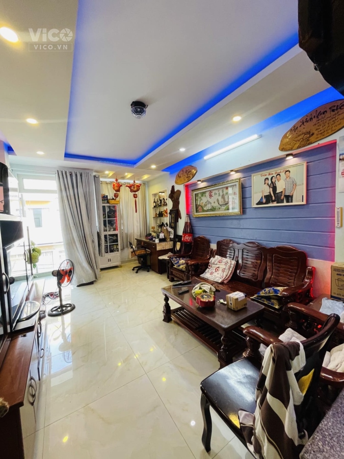 Lê Văn Quới5 Tầng, 70m2, Hẻm Xe Tải Thông 8m, Cần Bán Gấp