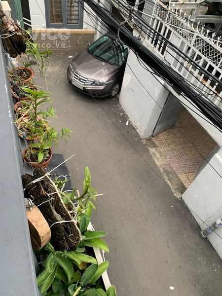 BÁN NHÀ BÌNH THẠNHHCMLÔ GÓCGIÁ NHỈNH 6 TỶ.