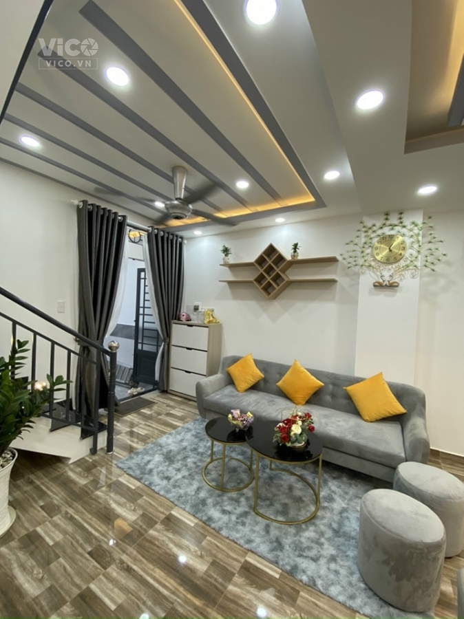 Bán Nhà Dài 12m tặng nội thất Đường Nguyễn Văn Quỳ Chỉ 2.6 tỷ