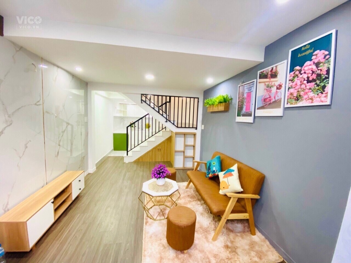 Nhỉnh 2tỷ5 sở hữu ngay nhà 3 Tầng TRUNG TÂM Đẹp SÁT CHỢ MỚI 0373732368