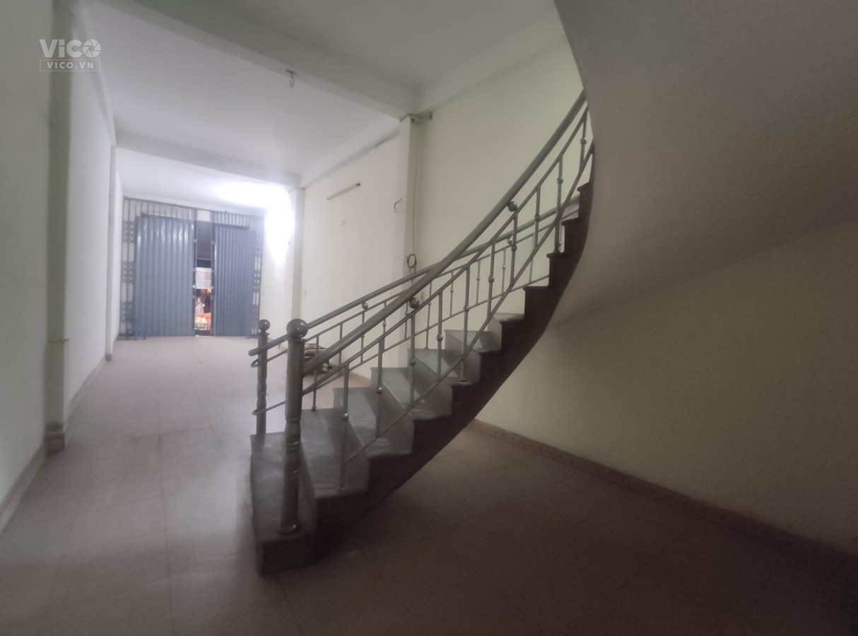 Nhà Mặt tiền Tôn Đức Thắng, 88m2, 2 tầng, gần bến xe