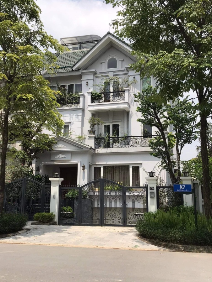 BIỆT THỰ TÂY HỒ KHU QUAN CHỨC CẤP CAO NHÀ NƯỚC. VIP. DT 368M2. MT 21M. GIÁ 191 TỶ