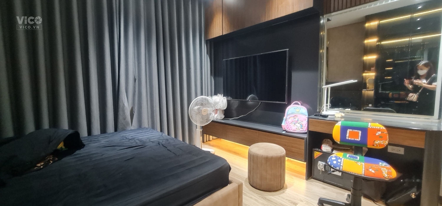 Bán nhà mặt tiền 4m Hoa Lâm Long Biên ngoc thông ô tô 47m2