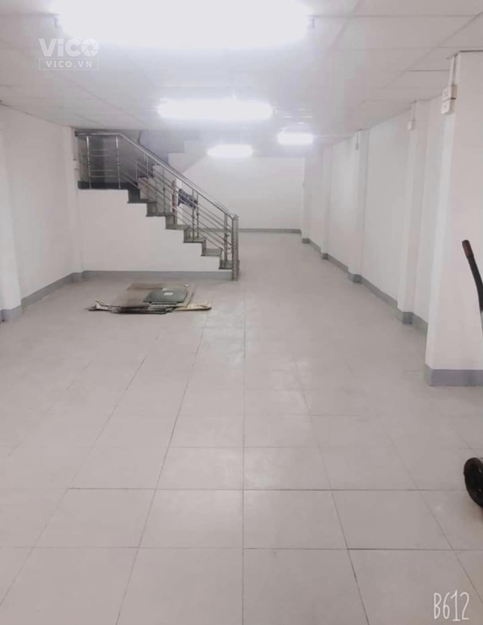 Nhà mặt tiền TÔN ĐỨC THẮNG 90m2, 2 tầng, gần bến xe