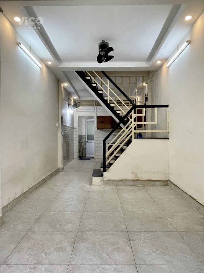 VỊ TRÍ CỰC VIP HTX TRƯỚC NHÀ DÂN TRÍ TỐT SỔ NỞ HẬU TÀI LỘC. 35m2 . Giá nhỉnh 5 tỷ còn thương