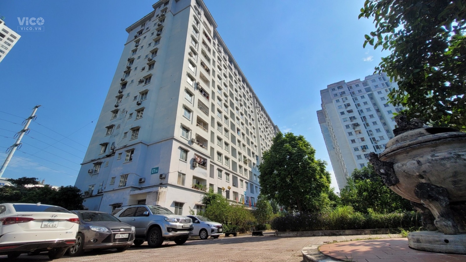 CHUNG CƯ TP GIAO LƯU 77M 2 NGỦ GIÁ CHỈ 2 TỶ 500TR