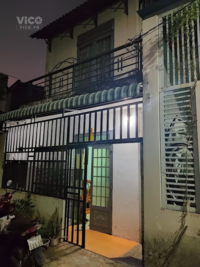 Bán nhà ngộp NH 130m2 Tăng Nhơn Phú B. SHR, 2 tầng. 4 tỷ chốt.