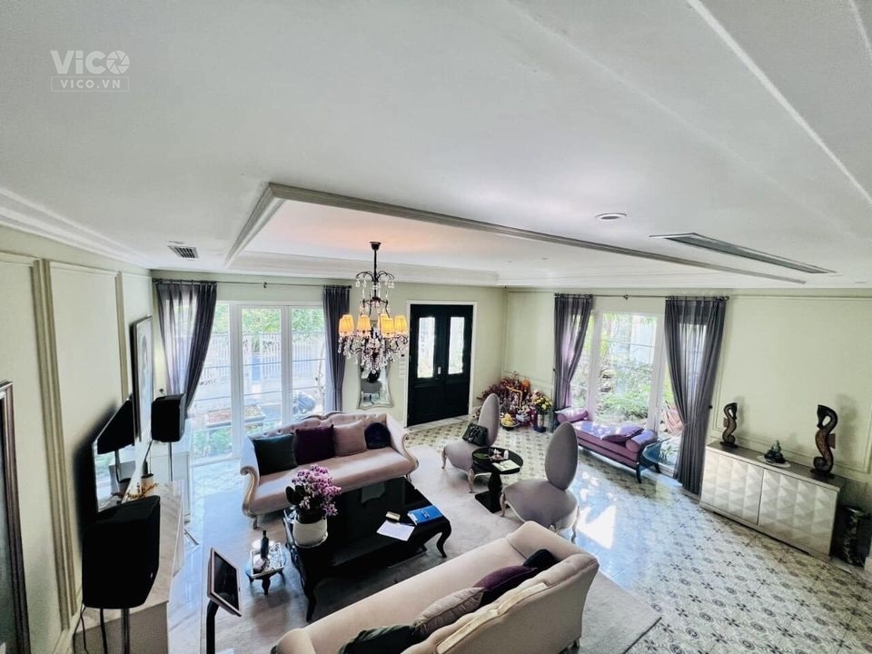 Biệt thự gần Vinhome Green Bay Nam Từ Liêm, 216m2, mt11m, 30 tỷ