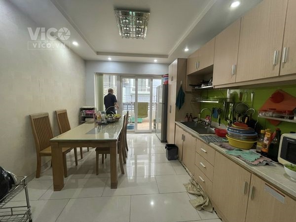 BÁN NHÀ PHƯỜNG 14 QUẬN 10, HẺM XE HƠI, KINH DOANH, MỞ VĂN PHÒNG, 5 TẦNG 40M2 GIÁ 10 TỶ.