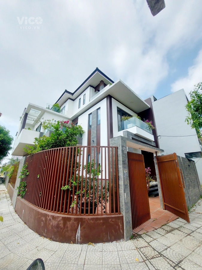 Bán Gấp Biệt Thự 2MT Thanh Lương Hoà Xuân 549M2 Giá Đầu Tư 0935808739