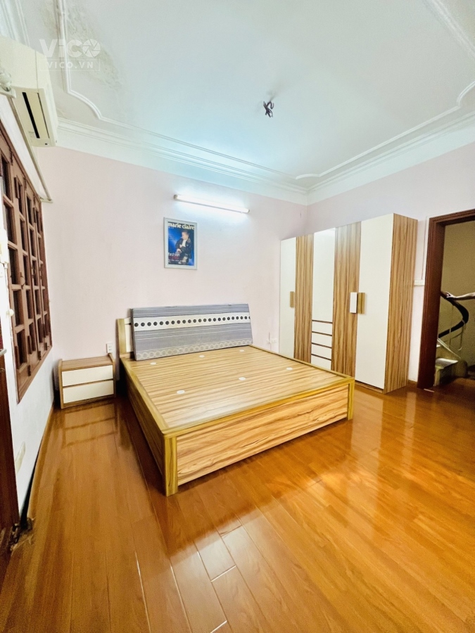 BÁN NHÀ LÒ ĐÚC VUÔNG VẮN NGÕ RỘNG 41M, 4 TẦNG, MT4M NHỈNH 4.5 TỶ